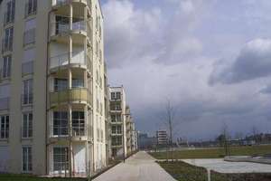 Stilvolle 2-Zimmer-Wohnung mit Balkon und EBK in München – Marlene-Dietrich-Straße 49, 80636 Marsfeld, München – Vorschaubild 7