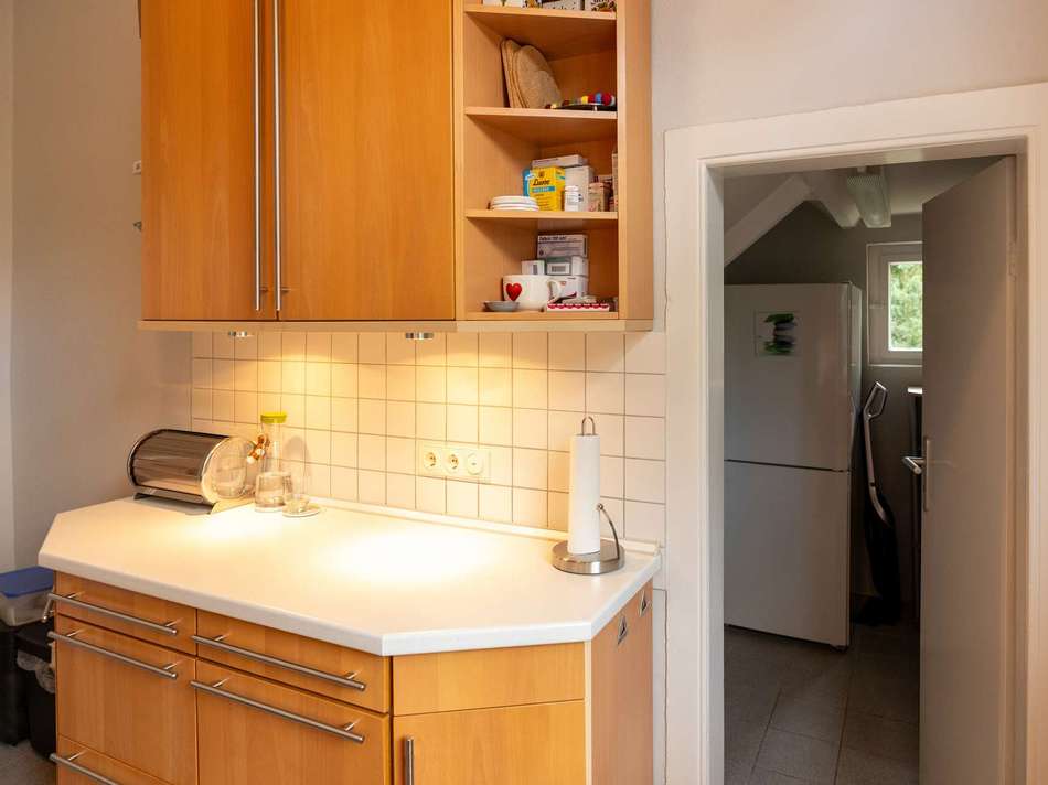 Küche mit zugang zum Hauswirts