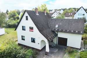 Großzügiges Einfamilienhaus mit Garten und Garage am Fuß des Roten Hügels, Bayreuth! Sofort frei! – Bayreuth – Vorschaubild 2