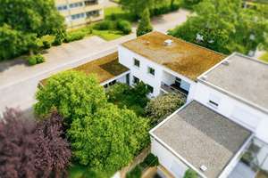 Ein Zuhause mit Rückzugsort – großzügiges Wohnhaus mit Innengarten, Garage & Stellplatz – Tannenäcker 48, 89079 Wiblingen, Ulm – Vorschaubild 2