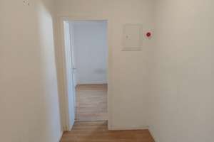 Helle 2,5-Zimmer-Wohnung in die nahe von der EZB – 60314 Ostend, Frankfurt am Main – Vorschaubild 8