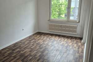 3,5 Zimmer Wohnung in zentraler Lage – Kolpingstraße 94, 47166 Alt-Hamborn, Duisburg – Vorschaubild 4