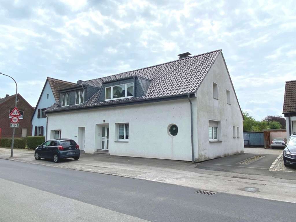Immobilie in Bottrop - Bottrop-Fuhlenbrock - vermietetes Mehrfamilienhaus mit vier Wohnungen - Bild 2
