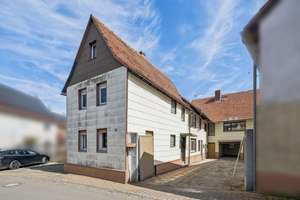 Butzbach-Griedel: Große Hofreite mit 182 m² Wohnfläche und 809 m² Grundstück zur Sanierung – Die vollständige Adresse der Immobilie erhältst du vom Anbieter., 35510 Butzbach – Vorschaubild 4