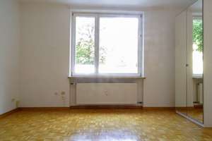 Provisionsfrei: 1-Zimmer-Wohnung in Uni-Nähe in Schwabing-West, Fenster zum ruhigen Innenhof – Elisabethstraße 42, 80796 Neuschwabing, München – Vorschaubild 2