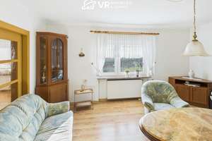 Familienfreundliches Zuhause mit zwei Wohneinheiten und Ausbaupotenzial im Dachgeschoss – Die vollständige Adresse der Immobilie erhältst du vom Anbieter., 36269 Philippsthal (Werra) – Vorschaubild 11