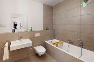 Property thumbnail 9