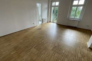 1. OG/ großes Wohnzimmer + Balkon / Stellplatz mögl. ! – Palmstraße 8, 9130 Sonnenberg, Chemnitz – Vorschaubild 5