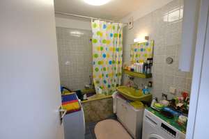 Wohnen mit Charakter: Gepflegte 4,5-Zimmer-Wohnung in Reutlingen – Die vollständige Adresse der Immobilie erhältst du vom Anbieter., 72764 Reutlingen-Mitte, Reutlingen – Vorschaubild 3