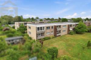 Attraktive Eigentumswohnung mit Balkonund Garage in Cuxhaven! Meine Immobilie = Mein Partner! – Die vollständige Adresse der Immobilie erhältst du vom Anbieter., 27474 Cuxhaven – Vorschaubild 2