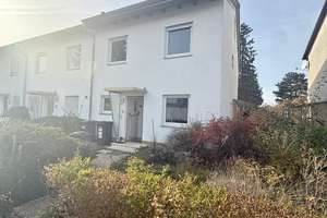 Charmantes Reiheneckhaus in ruhiger Lage von Eberstadt – Perfekt für Familien! – Die vollständige Adresse der Immobilie erhältst du vom Anbieter., 64297 Eberstadt, Darmstadt – Vorschaubild 10