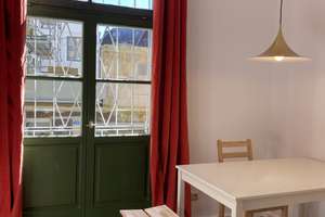 Vollmöblierte denkmalgeschützte 1,5-Zimmer-Wohnung mit Einbauküche im Herzen von Köln – Gereonswall 5, 50668 Altstadt/Nord, Köln – Vorschaubild 4