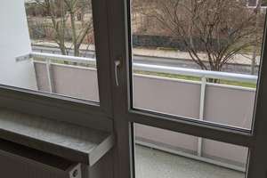 **2-Raum-Wohnung mit Balkon** – Dequeder Str. 10, 39124 Neue Neustadt, Magdeburg – Vorschaubild 1