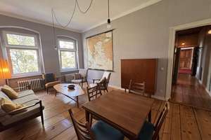 Berliner Altbaujuwel in Moabit – Stil, Ruhe & Holzdielen im charmanten Hinterhaus – Wilhelmshavener Straße 33, 10551 Moabit, Berlin – Vorschaubild 1