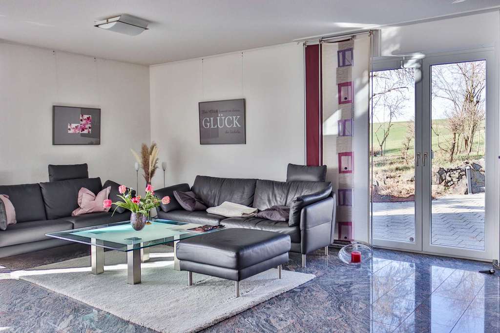 Immobilie in Buttenheim - Unternehmervilla in Buttenheim– Stilvoll, exklusiv, einzigartig - Bild 3