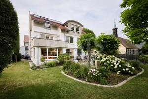 Modernisiertes Einfamilienhaus mit Einliegerwohnung, Küchen, Kamin, Garage und zauberhaftem Garten – Die vollständige Adresse der Immobilie erhältst du vom Anbieter., 73614 Schorndorf – Vorschaubild 25