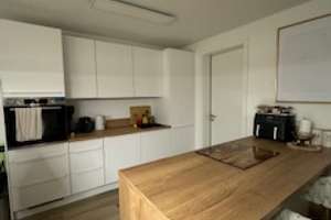 EXKLUSIVE 2-ZIMMER-WOHNUNG MIT BALKON UND EINBAUKÜCHE – Nelkenstr. 30, 42283 Barmen, Wuppertal – Vorschaubild 3