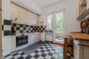 Wohlfühlen auf 116 qm: Top-Eigentumswohnung mit Südwest-Balkon in Golzheim – Die vollständige Adresse der Immobilie erhältst du vom Anbieter., 40474 Golzheim, Düsseldorf – Vorschaubild 7