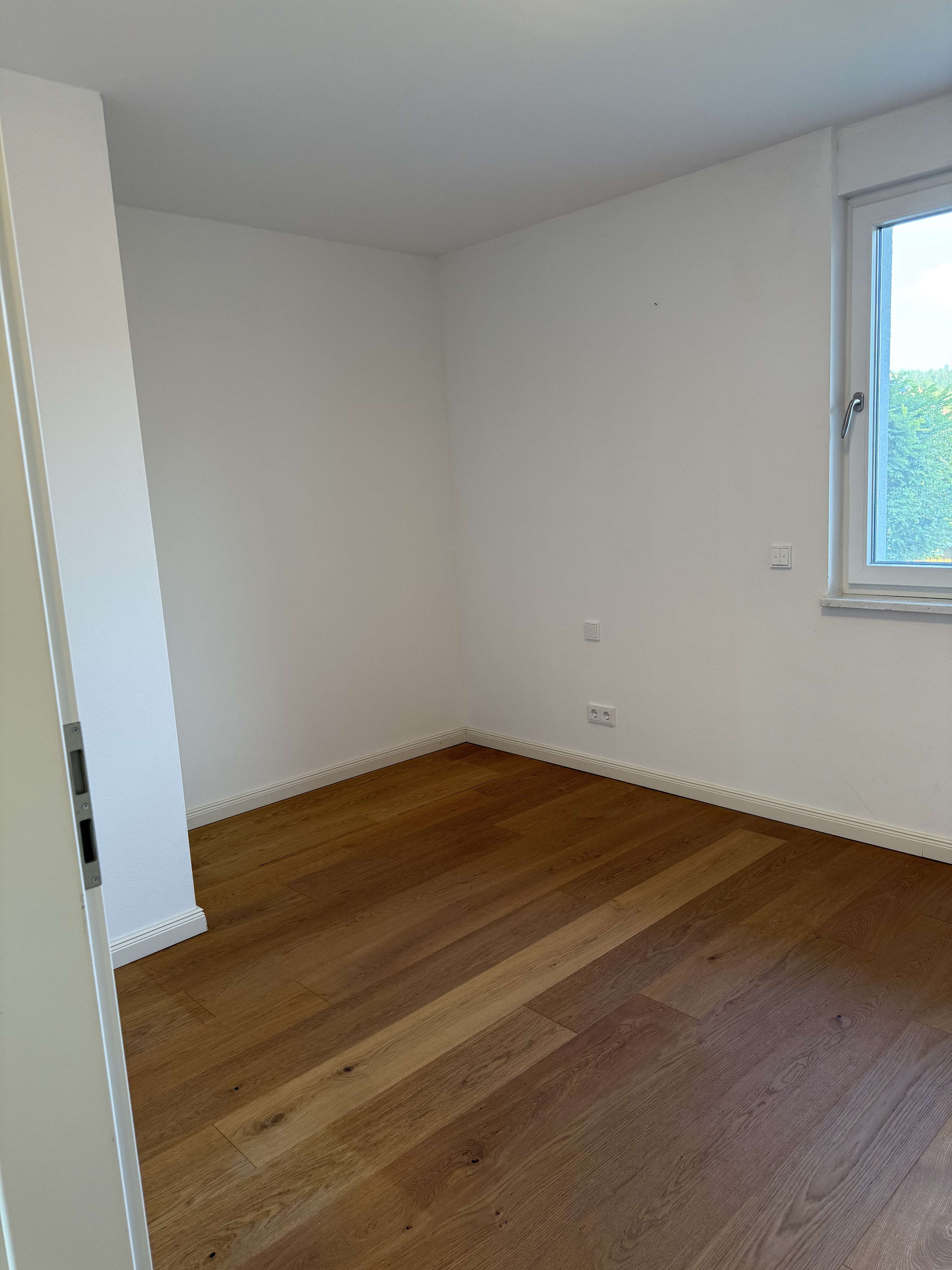 Immobilie in Grabenstätt - Chiemseenähe! Exklusive 3-Zimmer-Wohnung mit Bergblick und großer Terrasse - Bild 3