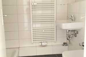 Schöner Wohnen in dieser individuellen 2-Zimmer-Wohnung mit Sonnenterrasse – Brahmsstr. 25, 23556 Lübeck – Vorschaubild 2