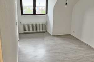 Gemütliche und ruhige 1-Zimmer-Dachgeschosswohnung in Heidelberg-Rohrbach – Heidelberg – Vorschaubild 1