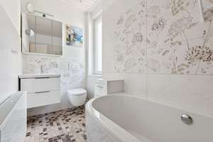 Grün, ruhig und modernisiert - Einfamilienhaus mit Pool & Kamin in Berlin-Tegel – Die vollständige Adresse der Immobilie erhältst du vom Anbieter., 13507 Tegel, Berlin – Vorschaubild 7