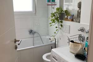 Schön geschnittene 2 Zimmer Wohnung mit großem Wintergarten und Balkon in zentraler Lage – Walkmühlstraße 25, 65195 Nordost, Wiesbaden – Vorschaubild 7