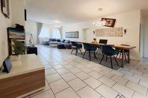 Großzügiges Zweifamilienhaus mit Maisonettewohnung und weitläufigem Garten – Die vollständige Adresse der Immobilie erhältst du vom Anbieter., 91475 Lonnerstadt – Vorschaubild 8