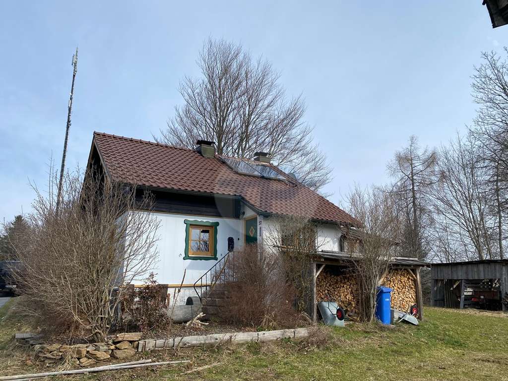 Immobilie in Haidmühle - IDYLLISCHES BAYERWALD-HÄUSCHEN - Bild 2