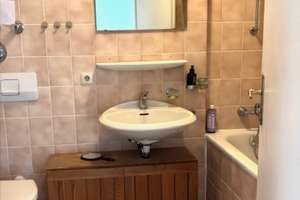 * * * Toplage in Maxvorstadt * * * Dachterrassenwohnung im denkmalgeschützten Altbau – Die vollständige Adresse der Immobilie erhältst du vom Anbieter., 80799 Universität, München – Vorschaubild 9