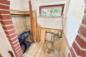 Sanierungsobjekt mit großzügigem Grundstück und Entwicklungspotenzial – 21077 Eißendorf, Hamburg – Vorschaubild 8