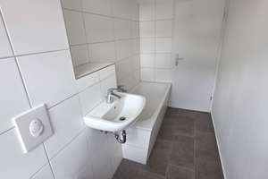 *Endlich Raum für alle* Großzügige 4-Zimmer-Wohnung + Tageslichtbad + EBK als Option! – Wedringer 13, 39124 Neue Neustadt, Magdeburg – Vorschaubild 12