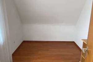 Beliebte Neustadt: Idyllisches Wohnen im 2-Parteien-Haus – 3 Zimmer mit Balkon... – Bochumer Str. 12, 28199 Neuenland, Bremen – Vorschaubild 11