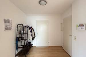 Moderne 3,5 Zimmer Dachgeschosswohnung mit Südbalkon, Kellerraum und zwei Pkw-Stellplätzen – Welschstr. 45, 74080 Böckingen, Heilbronn – Vorschaubild 10