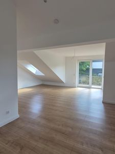 *** Zentrumsnahe, helle, moderne Wohnung zu vermieten ***