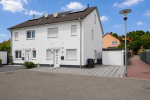 Familienglück in ruhiger Lage von Bergkamen – gepflegte Doppelhaushälfte mit Garten und Garage