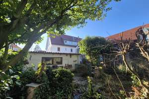 Charmante Doppelhaushälfte mit 8 Zimmern, Garten und Doppelgarage im Herzen Holzgerlingens – Tübingerstr. 79/1, 71088 Holzgerlingen – Vorschaubild 26