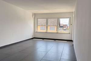 Provisionsfrei: Helle 3-Zimmer-Wohnung mit Loggia, Fußbodenheizung & Stellplatz in Hügelsheim – Die vollständige Adresse der Immobilie erhältst du vom Anbieter., 76549 Hügelsheim – Vorschaubild 3