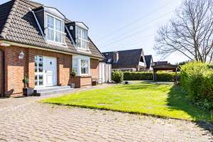 RESERVIERT - Einfamilienhaus mit großem Grundstück & Doppelgarage in Curslack – Die vollständige Adresse der Immobilie erhältst du vom Anbieter., 21039 Curslack, Hamburg – Vorschaubild 4