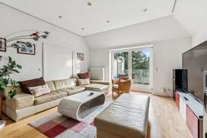 Maisonettewohnung mit Charme und Gestaltungsmöglichkeiten in grüner und zentraler Lage – Die vollständige Adresse der Immobilie erhältst du vom Anbieter., 22605 Othmarschen, Hamburg – Vorschaubild 2