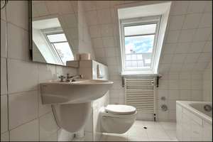 3-Zimmer-Maisonette-Obergeschoss-Eigentumswohnung mit eigenem Tiefgaragenstellplatz im Haus – Die vollständige Adresse der Immobilie erhältst du vom Anbieter., 22359 Volksdorf, Hamburg – Vorschaubild 11