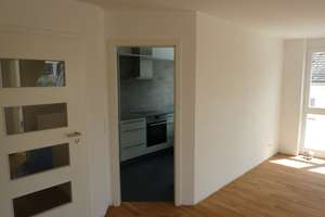 Sonnige 4- Zimmer Dachgeschosswohnung in Stuttgart, Vaihingen – Eisbärenstraße 16, 70563 Heerstraße, Stuttgart – Vorschaubild 12