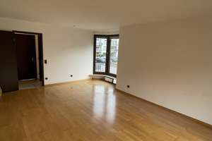 Exklusive 3-Zimmer-Wohnung mit EBK, Gäste-WC mit Dusche und Stellplatz nahe Dus Zoopark, ruhige lage – Marie-Juchacz-Straße 9, 40470 Mörsenbroich, Düsseldorf – Vorschaubild 4