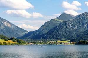 Ihr neues Familienidyll in den Bergen
- diskrete, absolut ruhige Ortsrandlage 
- viel Privatsphäre – Die vollständige Adresse der Immobilie erhältst du vom Anbieter., 83727 Schliersee – Vorschaubild 6