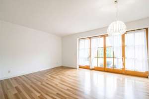 +++ Sehr gepflegte 2-Zimmer-Wohnung mit Dachterrasse, Fußbodenheizung und TG-Stellplatz +++ – Die vollständige Adresse der Immobilie erhältst du vom Anbieter., 1156 Gompitz, Dresden – Vorschaubild 10