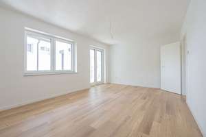 Helle und moderne 3-Zimmer Whg mit Wintergarten in bester Lage – Reutlinger Straße 123, 70597 Waldau, Stuttgart – Vorschaubild 2