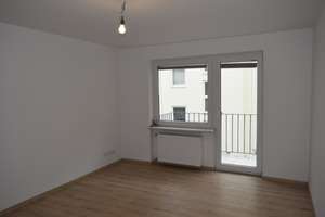 1-Zimmer-Wohnung direkt gegenüber der LMU mit EBK und Balkon – Adalbertstraße 18, 80799 Universität, München – Vorschaubild 2