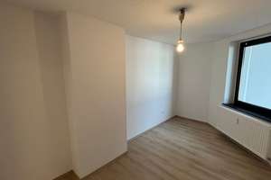 3,5 Zimmer - 85m² - in perfekter Zentraler Lage - Luxuriöses Bad – Hermann-Albertz-Straße 160, 46045 Altstadt-Süd, Oberhausen – Vorschaubild 11