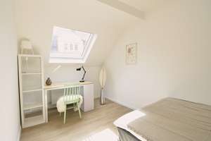 Ohligs, Nähe HBF, Altbau, DG, 63 m², 3 Zimmer, KDB, renoviert, EBK, teilmöbliert möglich. – Die vollständige Adresse der Immobilie erhältst du vom Anbieter., 42697 Ohligs/Aufderhöhe/Merscheid, Solingen – Vorschaubild 6