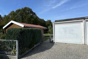 Idyllisches Wohnen in ruhiger Lage: Gepflegtes Reihenendhaus mit Garage und hübschem Garten. – Emden – Vorschaubild 5